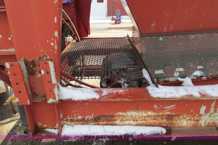 image for item E5052 Trailer mounted soil blender