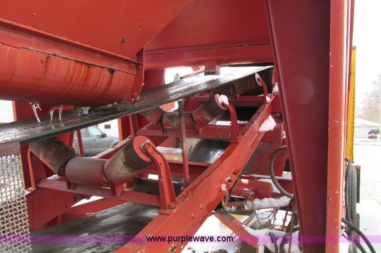 image for item E5052 Trailer mounted soil blender