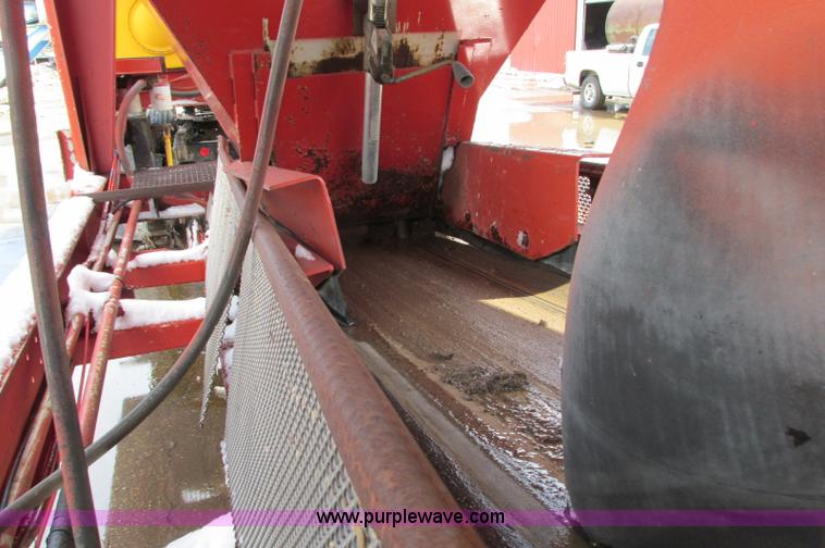 image for item E5052 Trailer mounted soil blender