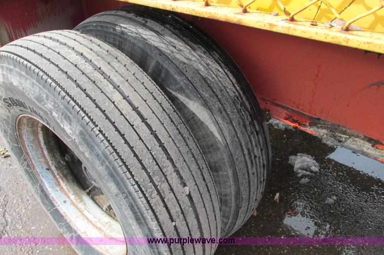 image for item E5052 Trailer mounted soil blender