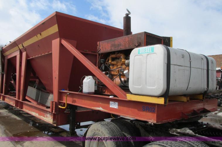 image for item E5052 Trailer mounted soil blender