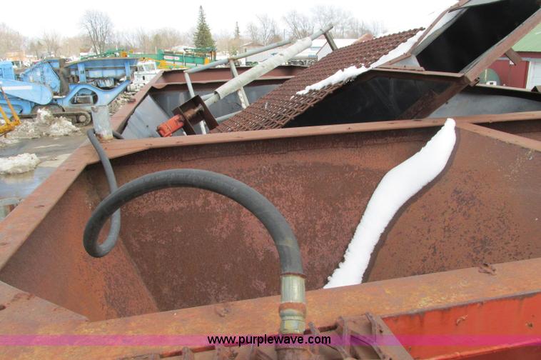 image for item E5052 Trailer mounted soil blender