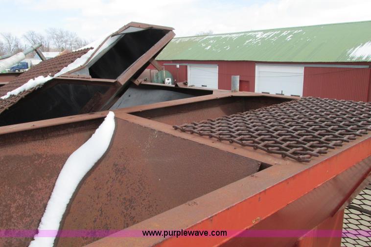 image for item E5052 Trailer mounted soil blender