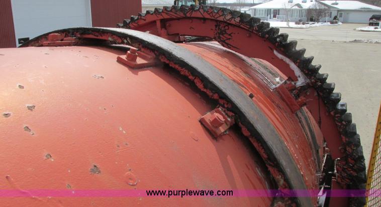 image for item E5052 Trailer mounted soil blender