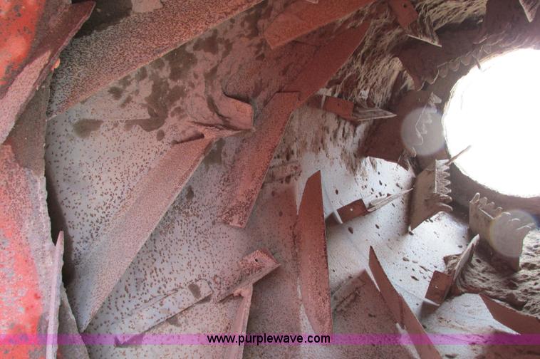 image for item E5052 Trailer mounted soil blender