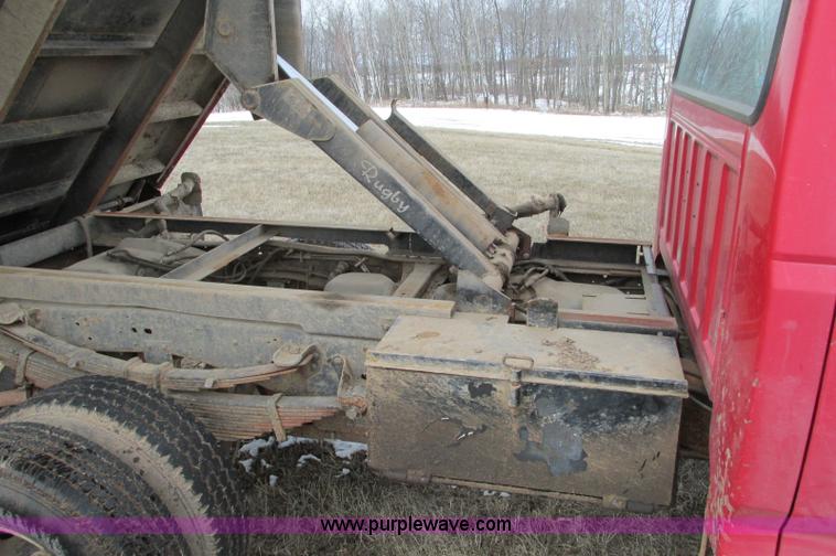 image for item E5057 1994 Ford F350 XLT dump truck