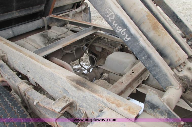 image for item E5057 1994 Ford F350 XLT dump truck