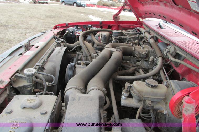 image for item E5057 1994 Ford F350 XLT dump truck