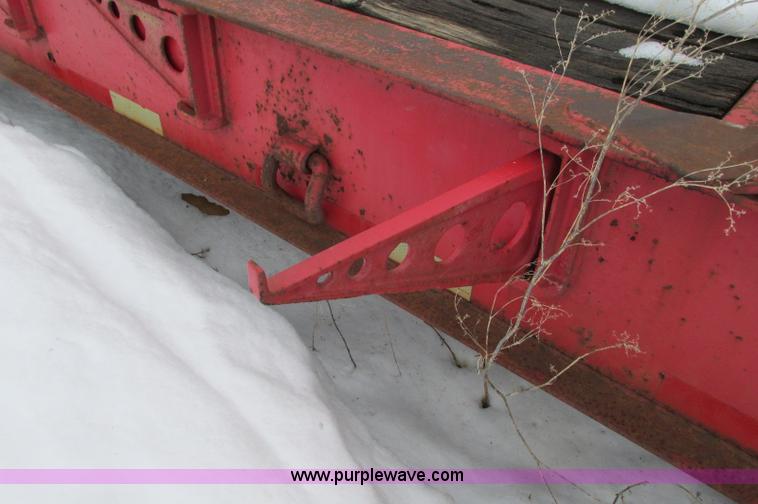 image for item E5063 1999 Olvedi DLB35 45' lowboy trailer