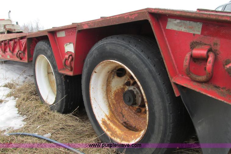 image for item E5063 1999 Olvedi DLB35 45' lowboy trailer