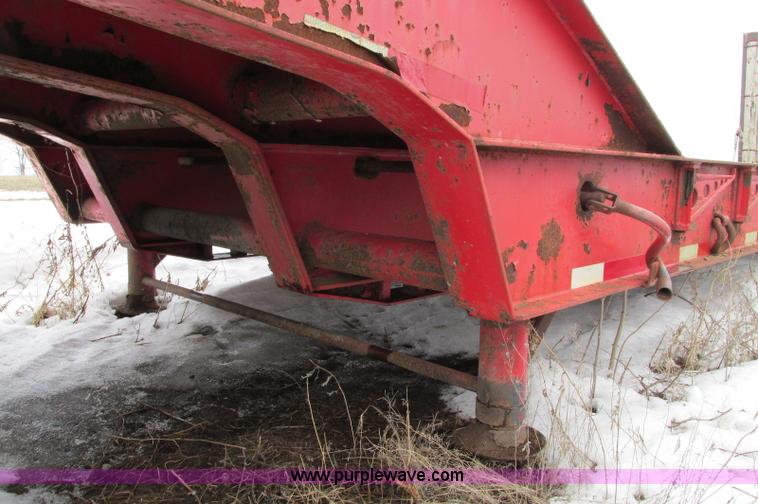 image for item E5063 1999 Olvedi DLB35 45' lowboy trailer