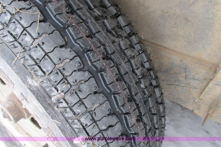 image for item E5065 1998 Wells Cargo EW2024 enclosed trailer