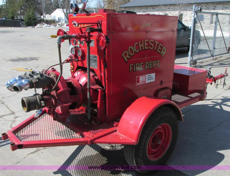 image for item E5066 Twin Coach trailer mounted pump unit