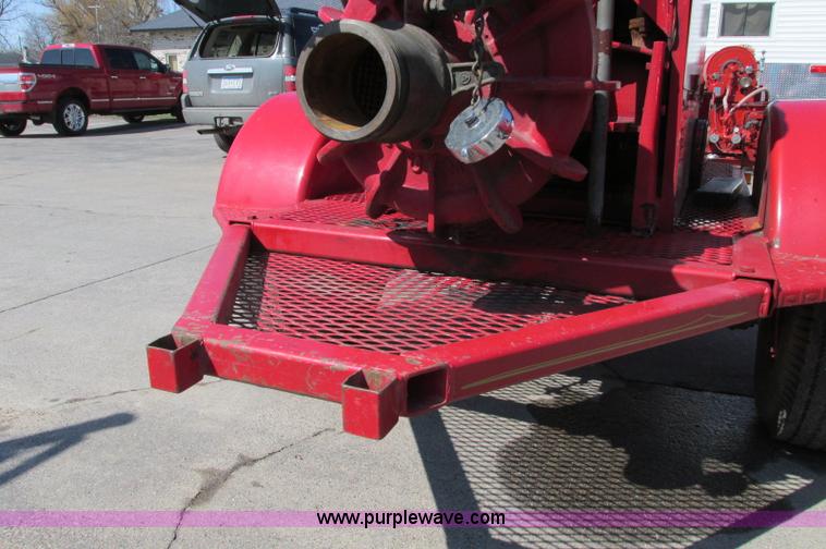 image for item E5066 Twin Coach trailer mounted pump unit