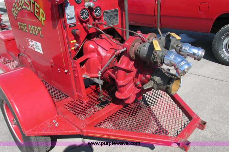 image for item E5066 Twin Coach trailer mounted pump unit