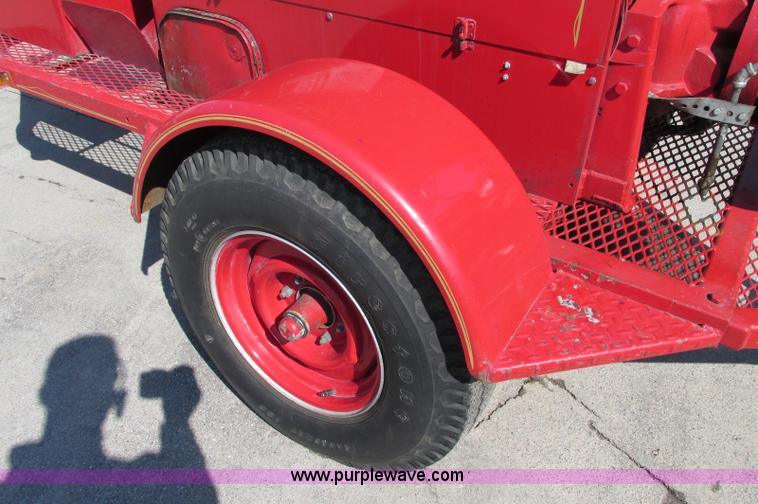 image for item E5066 Twin Coach trailer mounted pump unit