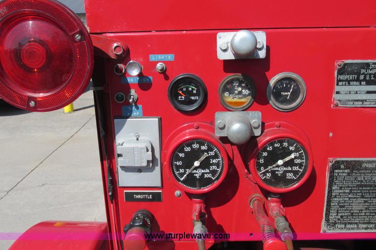 image for item E5066 Twin Coach trailer mounted pump unit