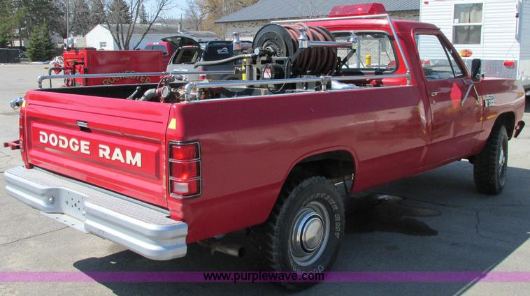 image for item E5068 1983 Dodge Power Ram 250 Custom pickup truck