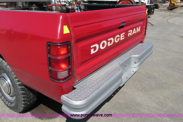 image for item E5068 1983 Dodge Power Ram 250 Custom pickup truck