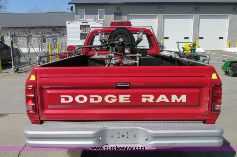 image for item E5068 1983 Dodge Power Ram 250 Custom pickup truck