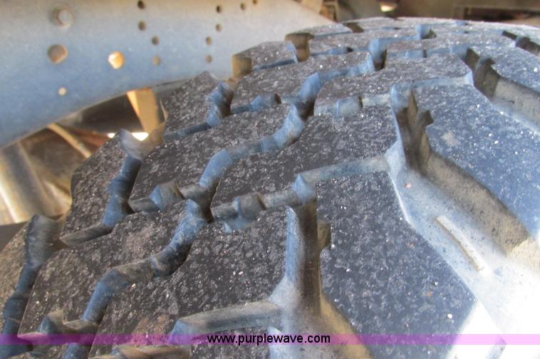 image for item E5068 1983 Dodge Power Ram 250 Custom pickup truck