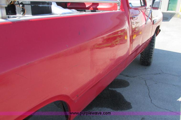 image for item E5068 1983 Dodge Power Ram 250 Custom pickup truck