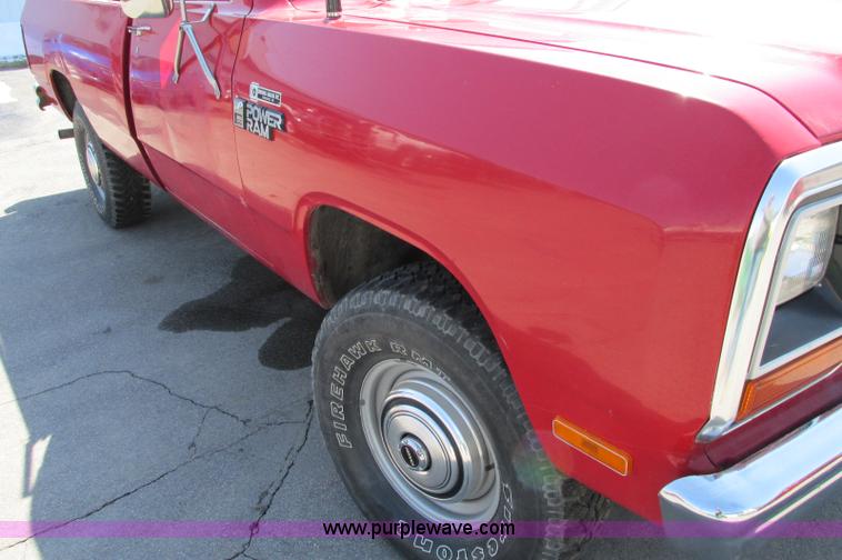 image for item E5068 1983 Dodge Power Ram 250 Custom pickup truck