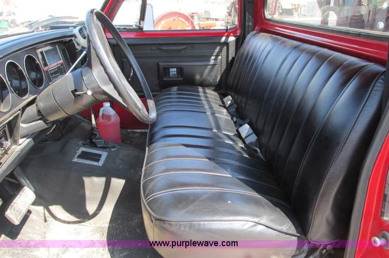 image for item E5068 1983 Dodge Power Ram 250 Custom pickup truck