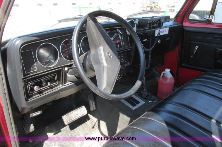 image for item E5068 1983 Dodge Power Ram 250 Custom pickup truck