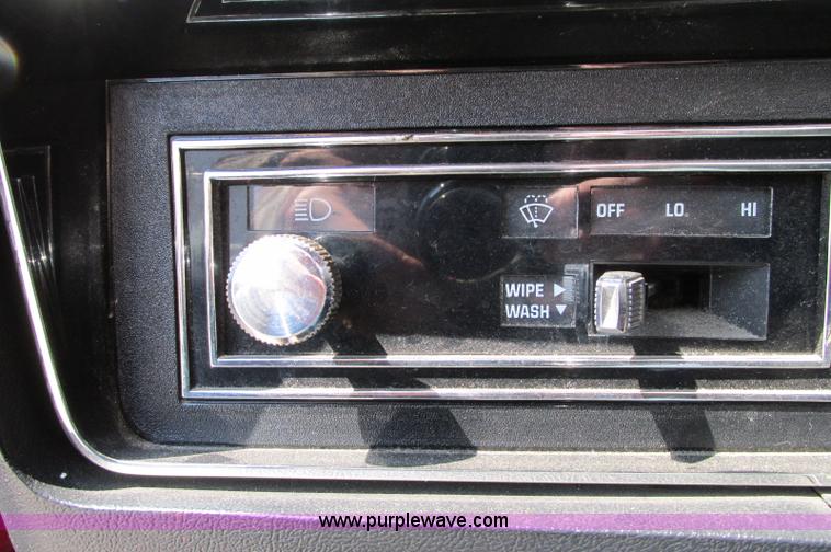 image for item E5068 1983 Dodge Power Ram 250 Custom pickup truck