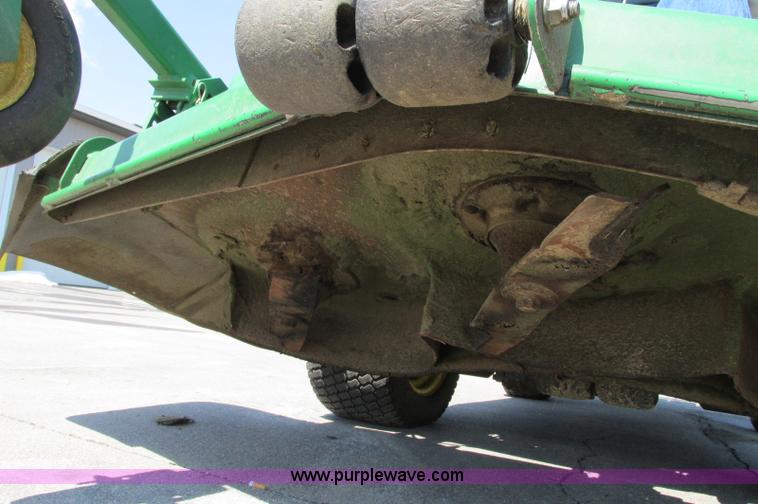 image for item E5069 John Deere 1445 mower