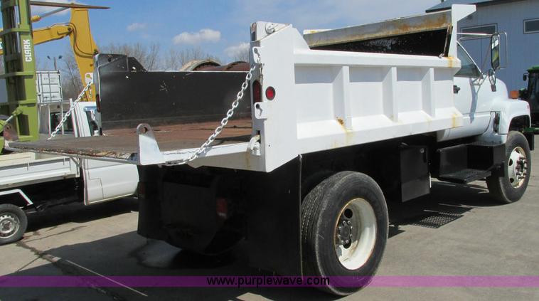 image for item E5071 2000 GMC C7500 dump truck