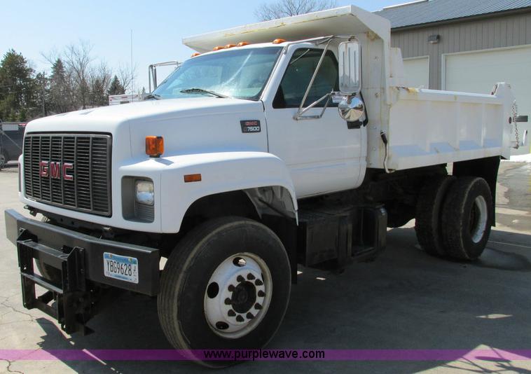 image for item E5071 2000 GMC C7500 dump truck