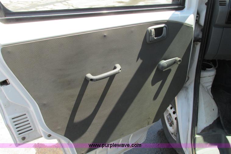 image for item E5072 1999 Mitsubishi minicab truck with dump bed