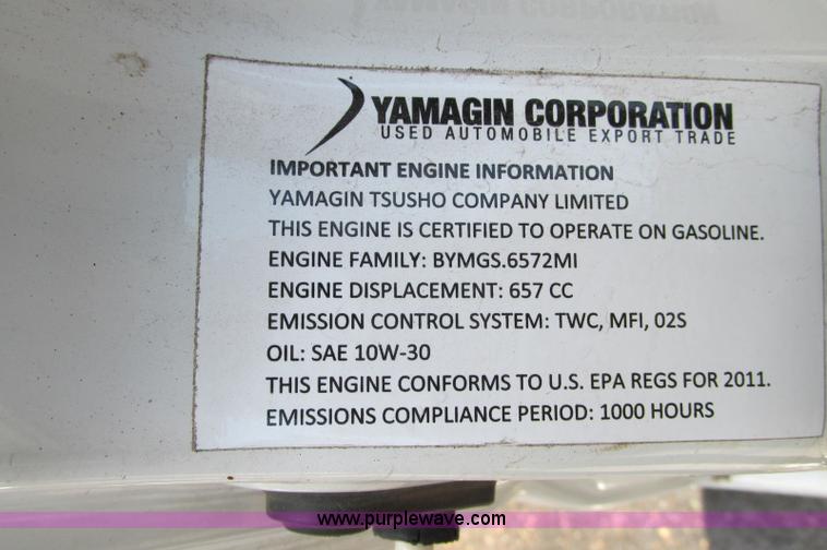 image for item E5072 1999 Mitsubishi minicab truck with dump bed