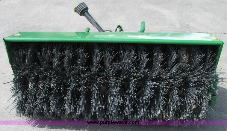 image for item E5074 John Deere 60 heavy duty broom