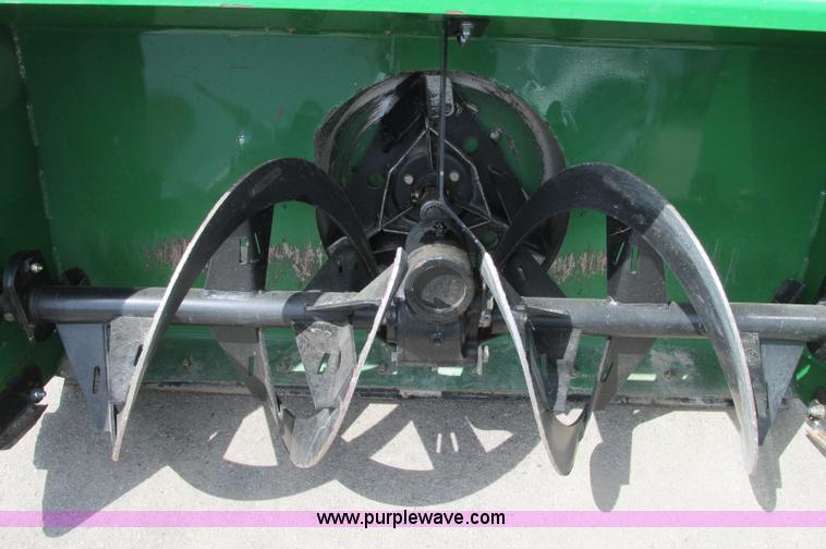 image for item E5075 John Deere 47" snow blower