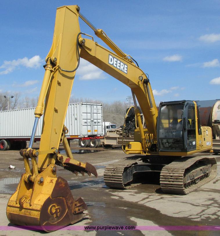 image for item E5076 2005 John Deere 160C LC excavator
