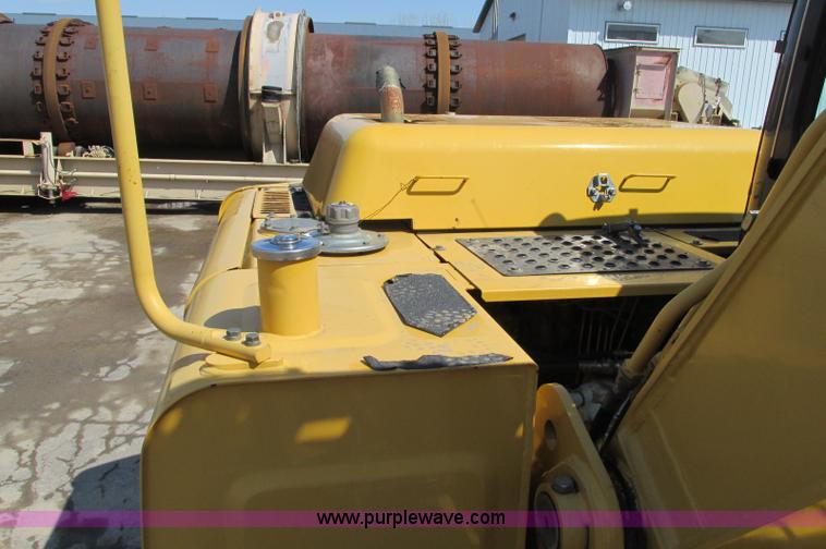 image for item E5076 2005 John Deere 160C LC excavator