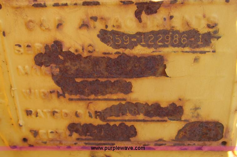 image for item E5076 2005 John Deere 160C LC excavator