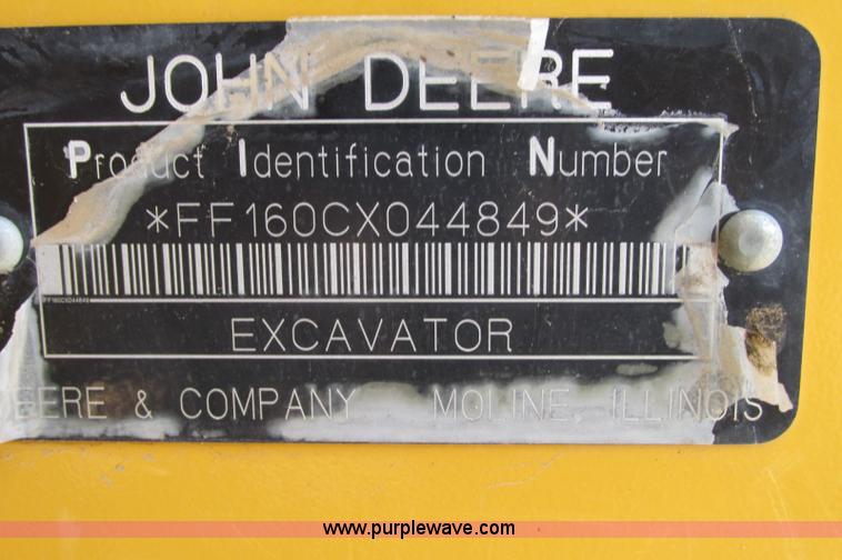 image for item E5076 2005 John Deere 160C LC excavator
