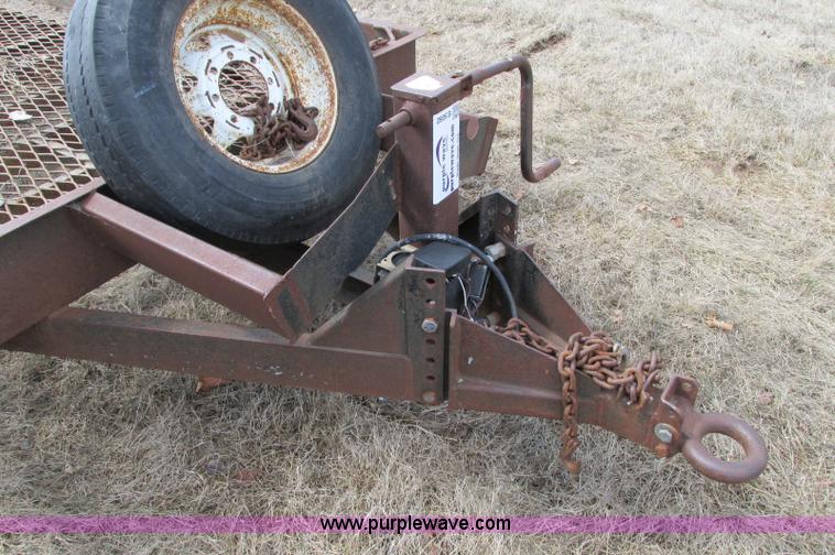 image for item E5082 1992 Felling tandem axle trailer