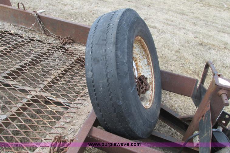 image for item E5082 1992 Felling tandem axle trailer