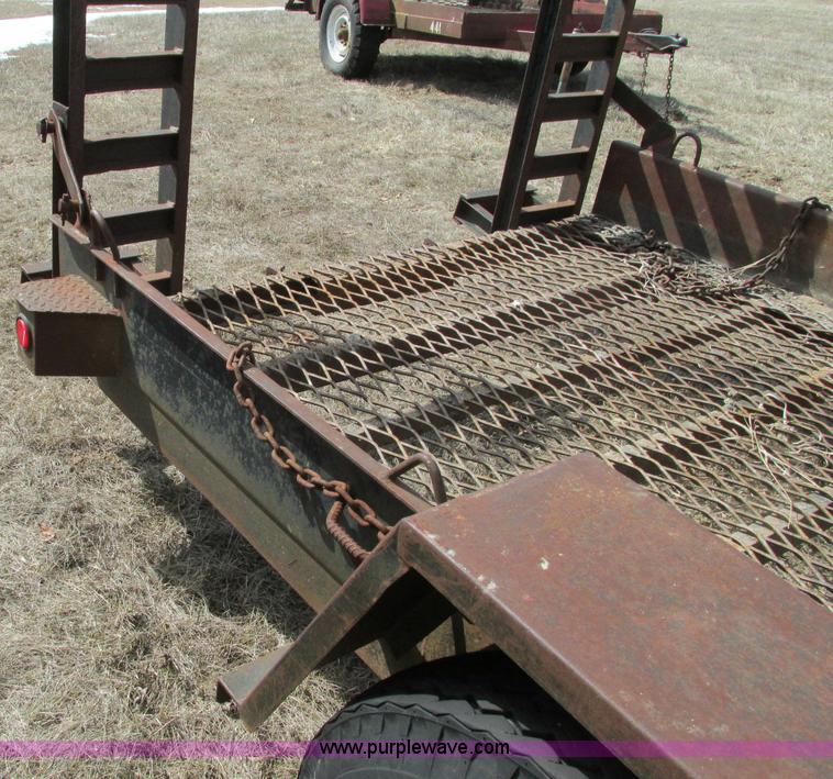 image for item E5082 1992 Felling tandem axle trailer