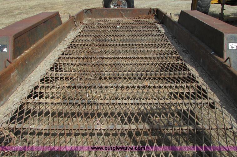 image for item E5082 1992 Felling tandem axle trailer