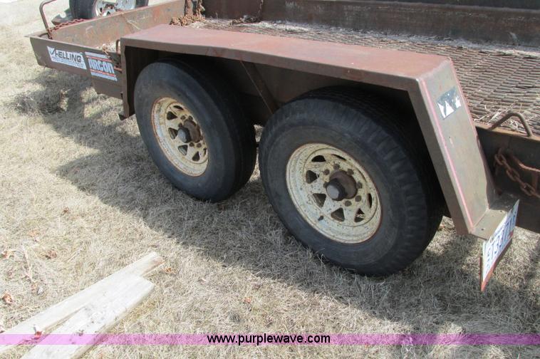 image for item E5082 1992 Felling tandem axle trailer