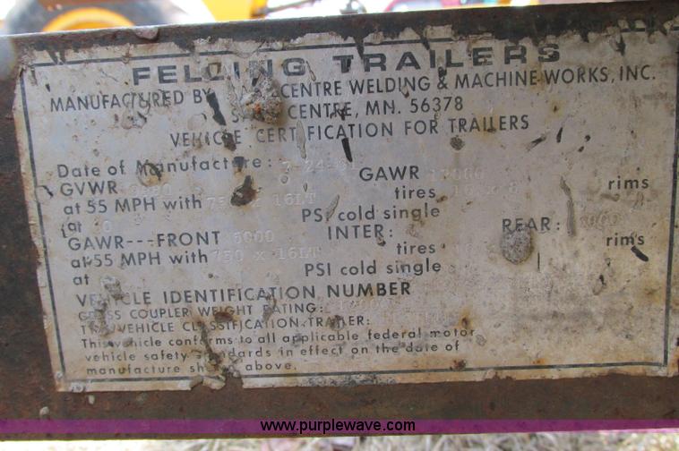 image for item E5082 1992 Felling tandem axle trailer