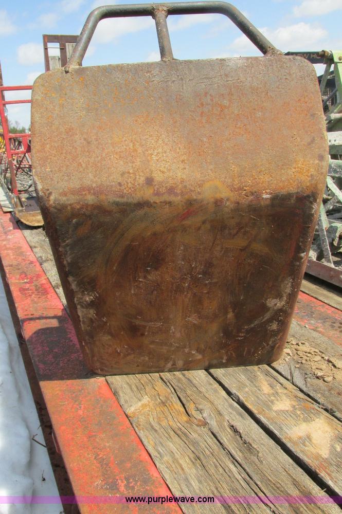 image for item E5086 Ingersoll Rand plate compactor