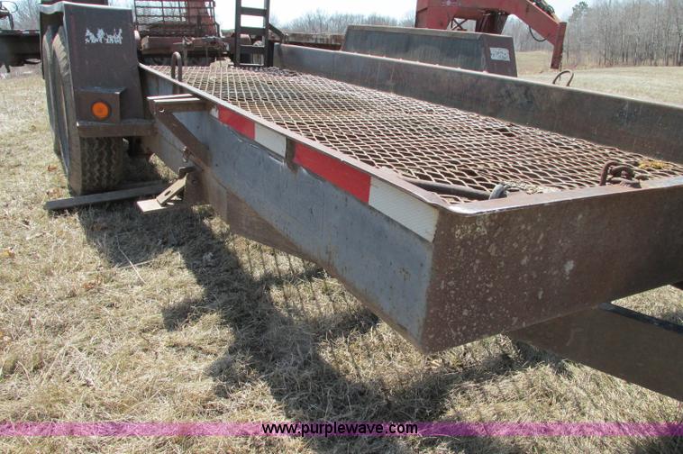image for item E5113 1992 Felling tandem axle trailer