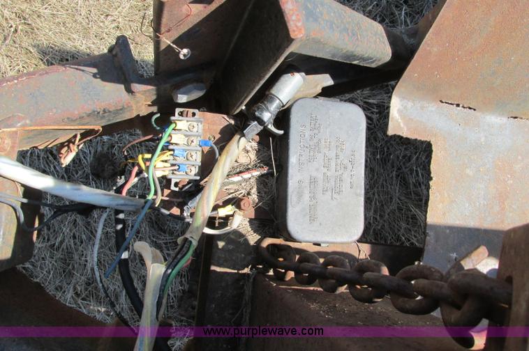 image for item E5113 1992 Felling tandem axle trailer